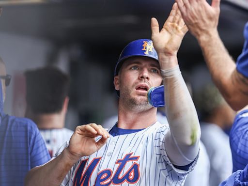 Insider Says Mets Unlikely to Trade Pair of Stars if in Wild Card Position