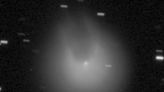 A Millennium Falcon-shaped comet heading toward Earth is so bright you'll able to see it with your naked eye, say astronomers