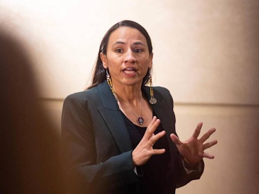 After Biden drops, Davids says time for ‘new generation’ but doesn’t endorse Harris