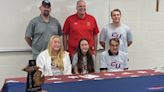 Gabriel Richard’s Makenna Jarratt signs to play college basketball at Cleary University