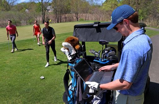 The pandemic drove golf to extremes and local courses are reveling in it - The Boston Globe