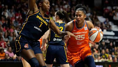 Alyssa Thomas posts triple-double in Sun's Game 1 win over Fever, Caitlin Clark