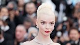 Anya Taylor-Joy apuesta por el glamour ‘Old Hollywood’ en Cannes