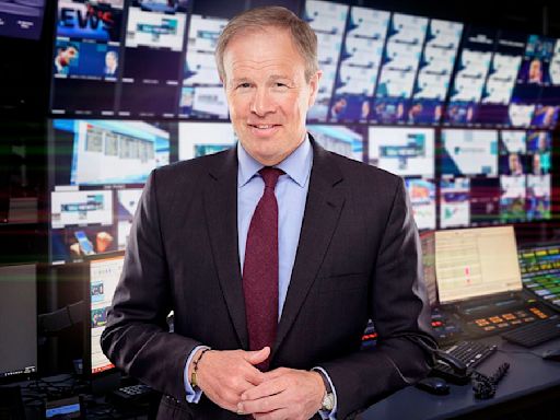 Tom Bradby's colleagues protest the ITV newsreader's comments