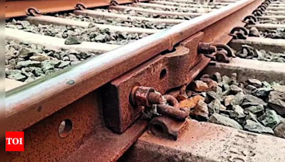 3 railmen held for cooking up sabotage plot to earn rewards | India News - Times of India