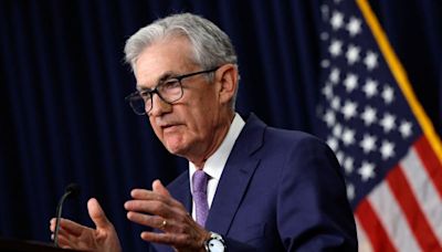 Discurso de Powell, Bitcoin, ventas minoristas: 5 claves en Wall Street Por Investing.com