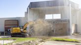 Questions raised about Jamestown Mall demolition contracting process - St. Louis Business Journal