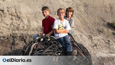 Tres niños descubren un raro fósil de 'Tyrannosaurus rex' juvenil, un hallazgo científico ‘de película’