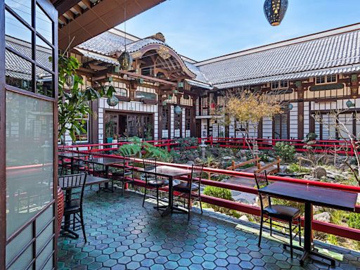 Landmark Hollywood Restaurant Site Hits Market at $100 Million