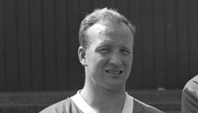 Jeff Whitefoot dies: Former Manchester United player and original Busby Babe