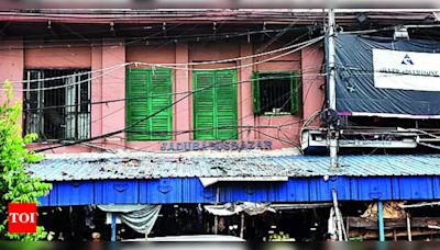 Kolkata's Jadubabu’s Bazar: KMC Struggles to Find 52 Owners for Acquisition Talks | Kolkata News - Times of India