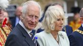 Le roi Charles III et le prince William rendent hommage aux victimes de l'attaque de Southport