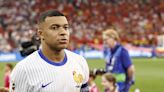 Mbappé juega sin máscara la semifinal contra España