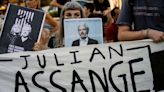 Julian Assange to be made honorary citizen of Rome