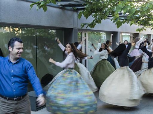 Ensayo de la Dansà de les Falles