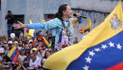 Líder opositora María Corina Machado convoca a venezolanos a manifestación pacífica el próximo sábado - La Tercera