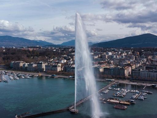 La espectacular ciudad a 1h y media de Barcelona a la que puedes llegar este agosto por 30 euros: un paraíso de agua