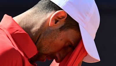 Novak Djokovic drops 'concerning' straight-sets loss 2 days after water bottle impact left him with 'nausea, dizziness'