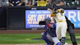 Rhys Hoskins' slam carries Brewers past Rangers