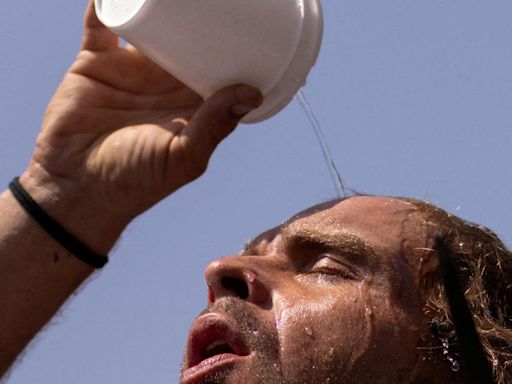 How does extreme heat affect medicines and those taking them?