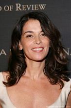 Annabella Sciorra