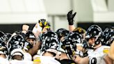 College Football News projects Iowa Hawkeyes’ 2023 record