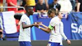 Euro 2024: "J'ai essayé, on ne voit vraiment rien", les impressions de Kolo Muani sur le masque de Mbappé