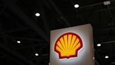 Shell volta ao petróleo para conquistar investidores, dizem fontes