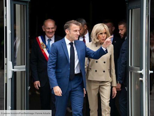 Vestes en jean et en cuir, casquette... Emmanuel et Brigitte Macron très décontractés avant d'aller voter au Touquet