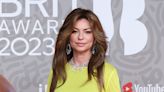 Shania Twain recuerda su azarosa vida sentimental: su marido la engañó con su mejor amiga y ella acabó casándose con el antiguo esposo de ésta