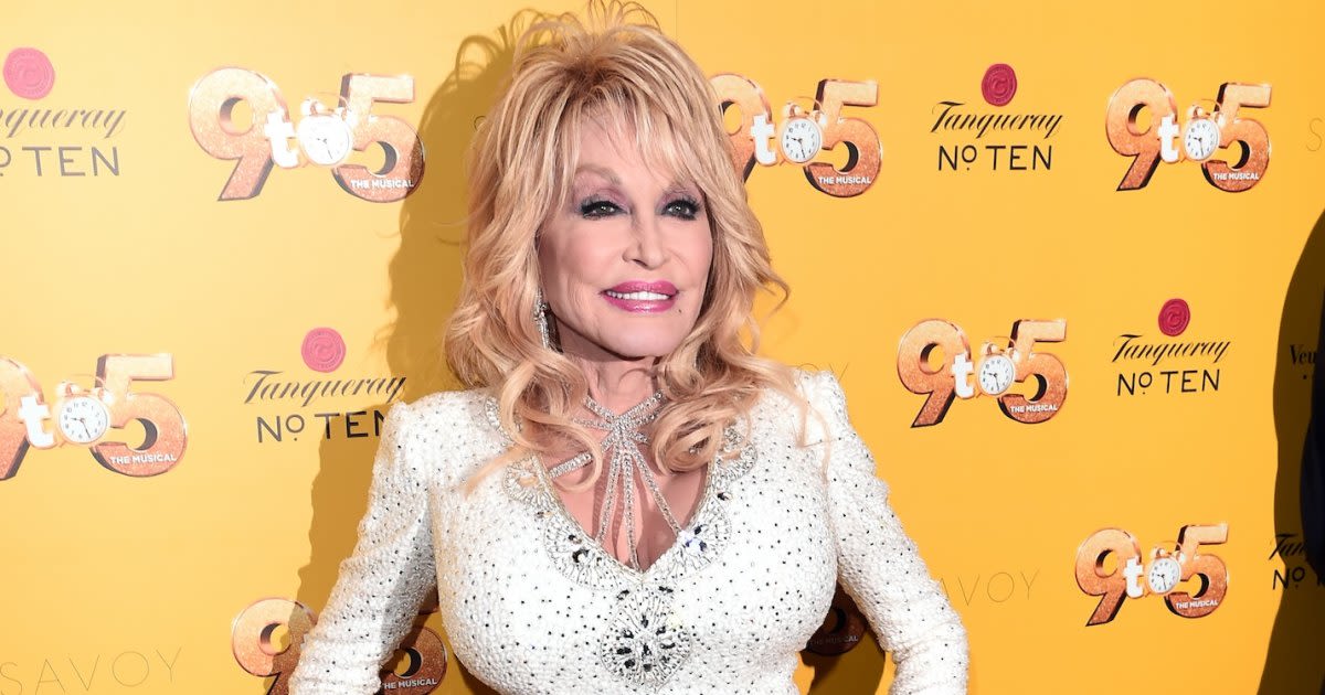 Dolly Parton Wants to Appear in Jennifer Aniston’s ‘9 to 5’ Remake