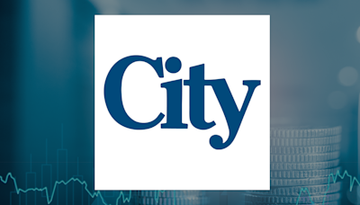 City Holding (NASDAQ:CHCO) CAO Jeffrey Dale Legge Sells 2,500 Shares