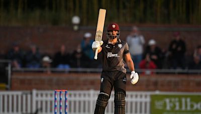 Somerset ease past Northants in Metro Bank One-Day Cup