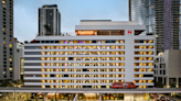 ¿Hotel económico y lujoso en Miami? Cadena hotelera europea abre en el Worldcenter