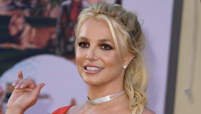 "Je me suis foulé la cheville": Britney Spears dément des rumeurs d'altercation dans un hôtel de Los Angeles