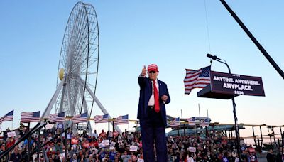 Massive Trump beach rally in deep blue NJ draws stark contrast to Biden's beach weekend: 'Biden could never'