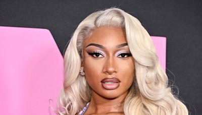 Megan Thee Stallion es demandada por acoso y ambiente laboral hostil - La Opinión