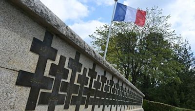 80e anniversaire du Débarquement : Dans une commune du Morbihan, des drapeaux français volés avant la venue de Macron