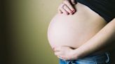 A mujeres embarazadas les dan sorpresa con $ 600.000 que les podrían llegar mensuales