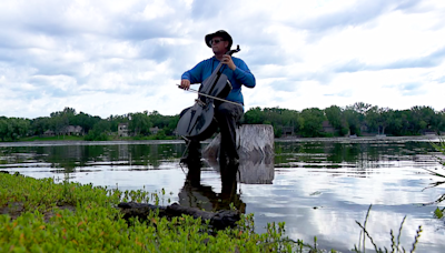 Man paddling entire length of Mississippi River carrying his cello