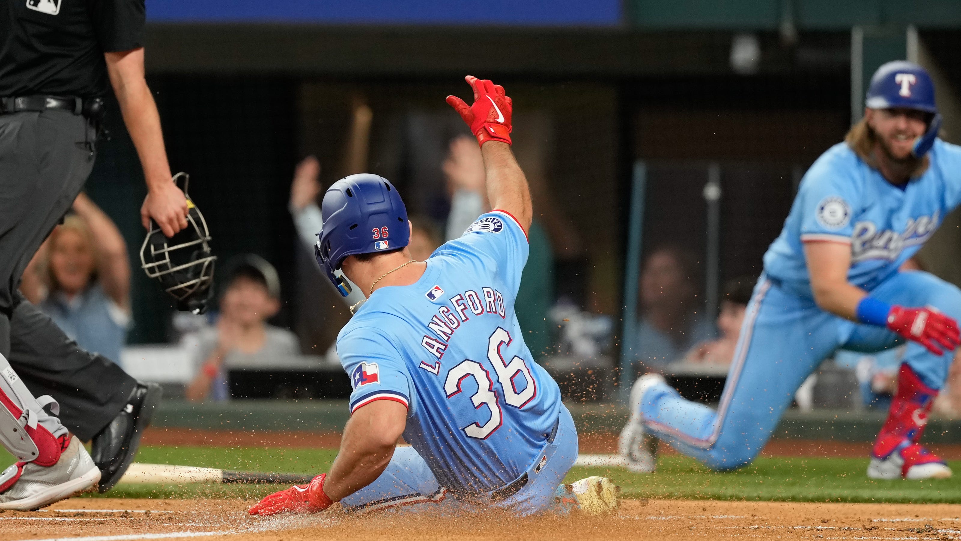 Former Florida OF Wyatt Langford records first career cycle with Rangers vs. Orioles on Sunday Night Baseball