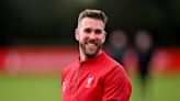 Liverpool offer goalkeeper Adrian new contract