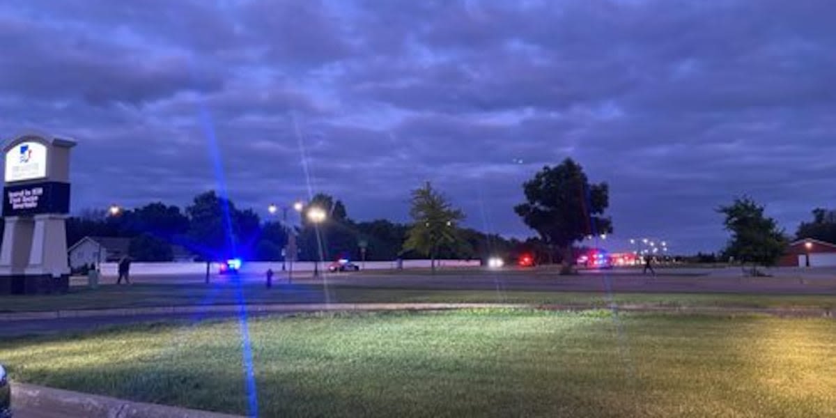 Motorcycle crash slows traffic in West Fargo