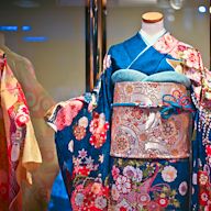 A style of robe with wide sleeves, inspired by traditional Japanese attire. Often made from lightweight fabrics such as cotton or silk. Can be worn as a loungewear or as a stylish outerwear.
