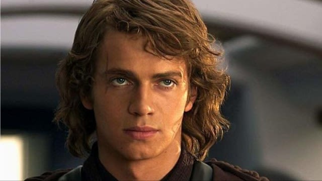 Star Wars’ Hayden Christensen Wants to Be Darth Vader Again