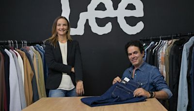 Lee, sinônimo de calça jeans nos anos 1960, terá lojas físicas no Brasil