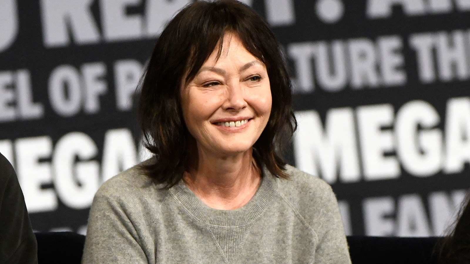 Shannen Doherty, Who Played Prue Halliwell In Charmed, Has Died At 53 - SlashFilm