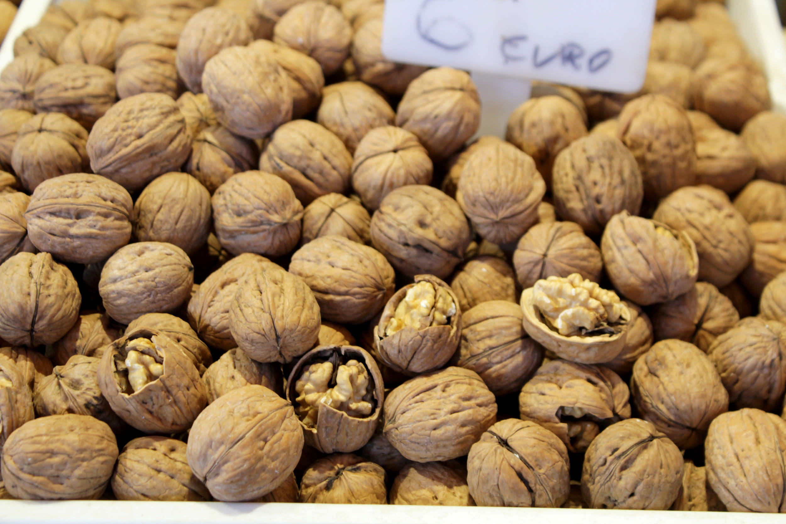 Walnut recall sparks warning to customers