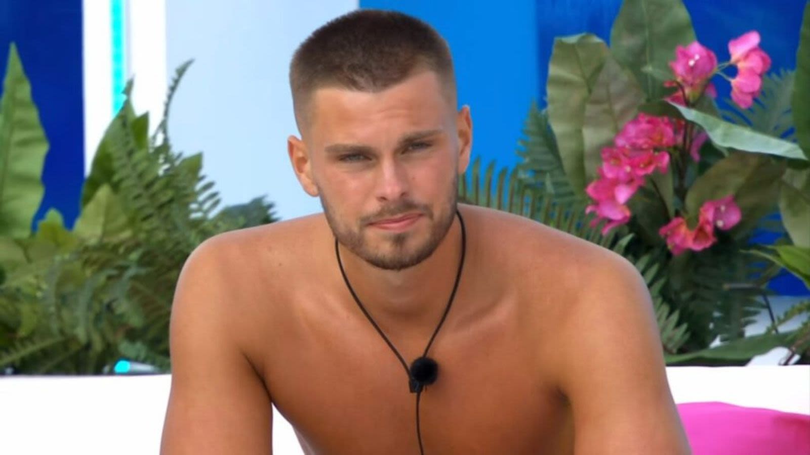 Love Island’s George Fensom reveals unemployment after brief Season 10 fame - Dexerto