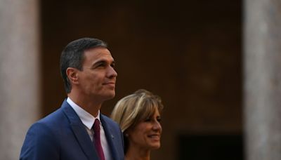La justicia española rechaza archivar la investigación contra la esposa de Pedro Sánchez